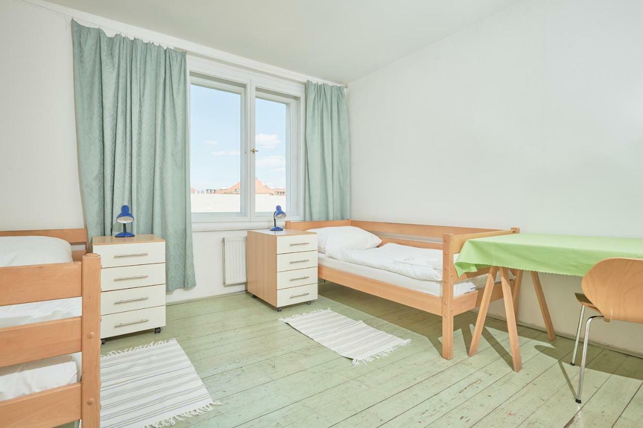 Hostel Mikoláše Alše Praga Esterno foto